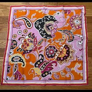 Beautiful Silk Banana Republic Scarf